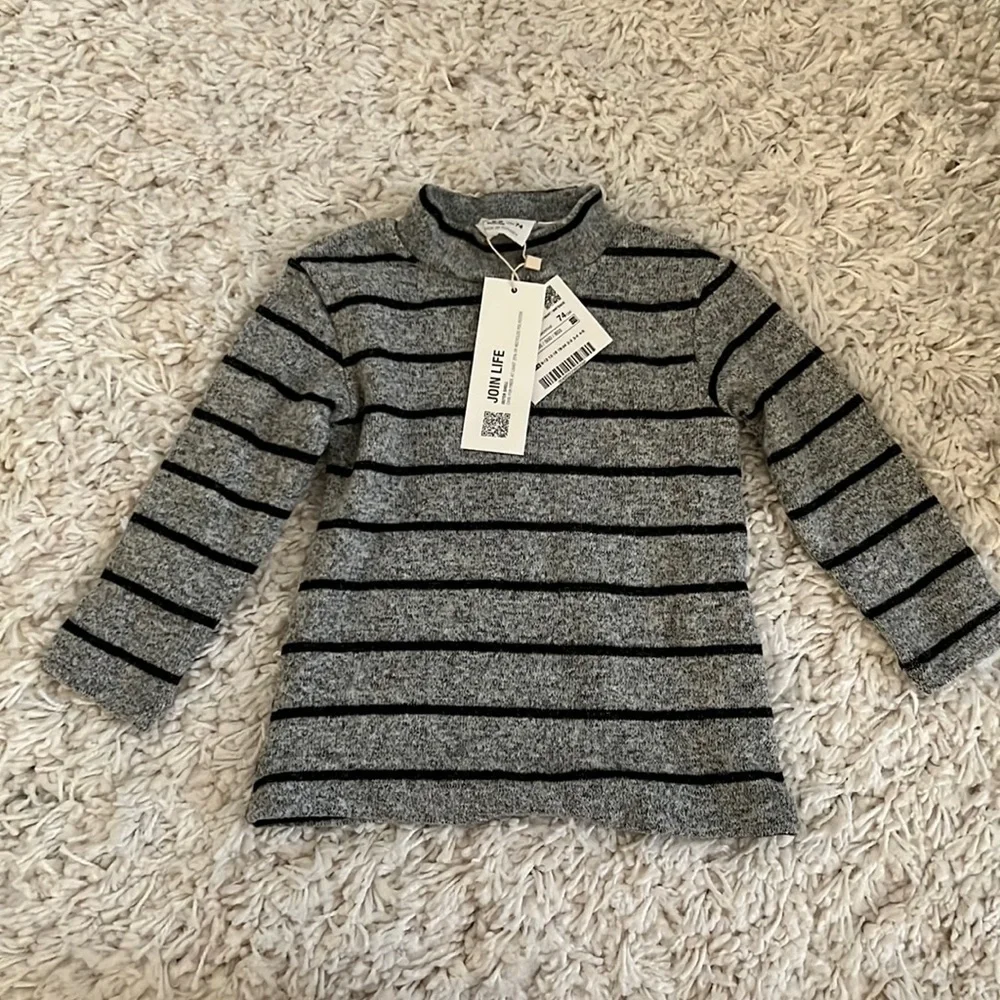Zara Mock Neck Top